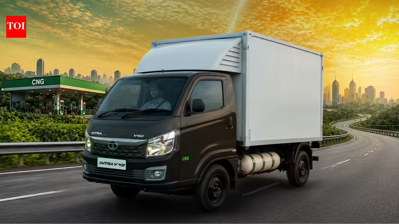 Tata Pickup | Tata CNG :Tata Intra V40 CNG Pickup Launched: Gets 110-litre CNG tank! |